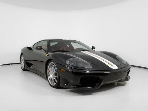Used 2004 Ferrari 360 Challenge Stradale image 6