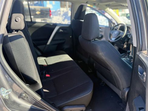 Used 2015 Toyota RAV4 XLE image 20