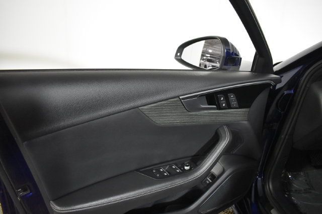 Used 2023 Audi A4 2.0T Premium Plus AWD/4WD image 7