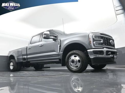 Used 2024 Ford F350 Lariat w/ Lariat Ultimate Package image 17