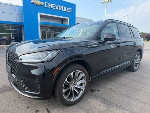 Used 2025 Lincoln Aviator AWD w/ Jet Appearance Package image 1