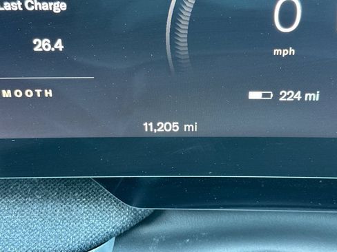 Used 2025 Lucid Air Pure RWD image 37