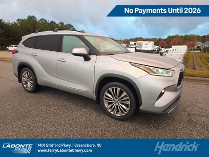 Used 2021 Toyota Highlander Platinum