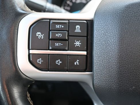 Used 2024 Ford Expedition Limited RWD image 12