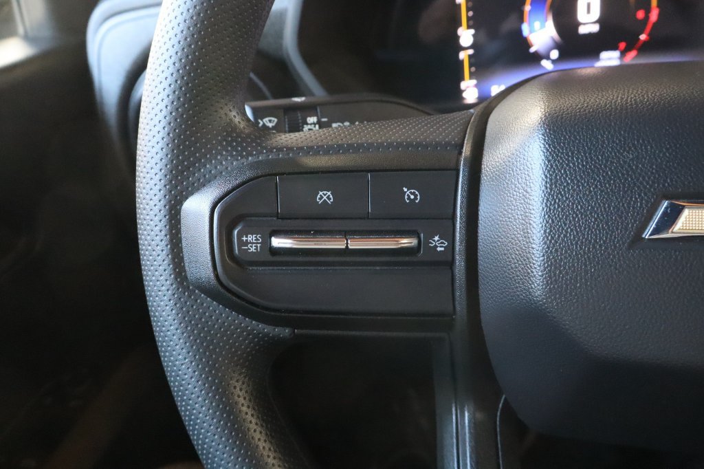 Used 2023 Chevrolet Colorado W/T w/ WT Convenience Package RWD image 27