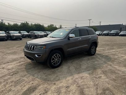Used 2017 Jeep Grand Cherokee Limited w/ Luxury Group II