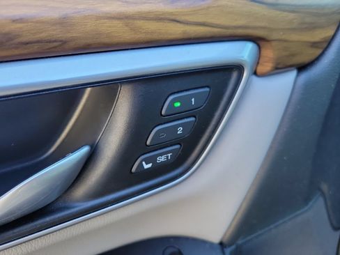 Used 2017 Honda CR-V Touring image 21