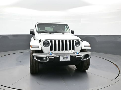 Used 2023 Jeep Wrangler Unlimited Sahara w/ Cold Weather Group image 2