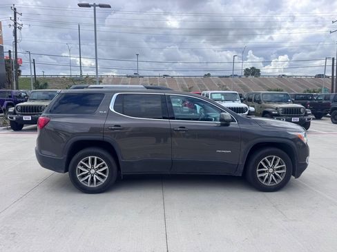 Used 2019 GMC Acadia SLE w/ Driver Alert Package I image 1