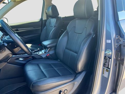 Used 2022 Kia Telluride EX image 21