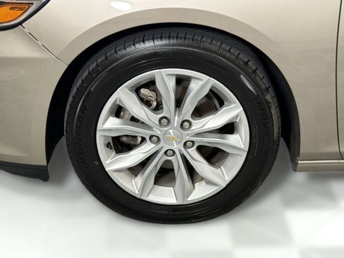 Used 2024 Chevrolet Malibu LT FWD image 12