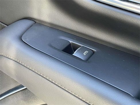 Used 2023 Chevrolet Tahoe High Country image 19