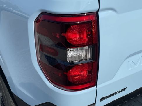 New 2026 Ford Maverick Lariat AWD/4WD image 8