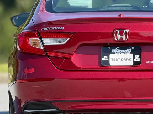 Used 2019 Honda Accord EX image 16