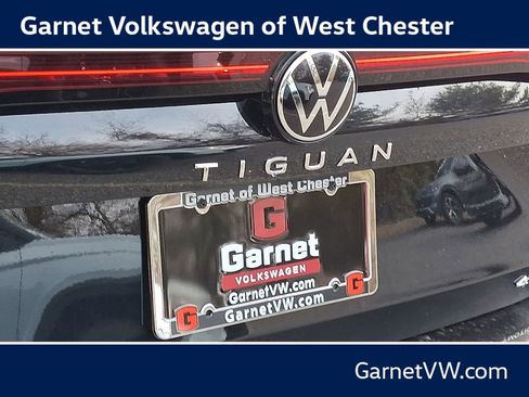New 2026 Volkswagen Tiguan SE AWD/4WD image 11