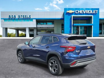 Certified 2024 Chevrolet Trax LT w/ Driver Confidence Package