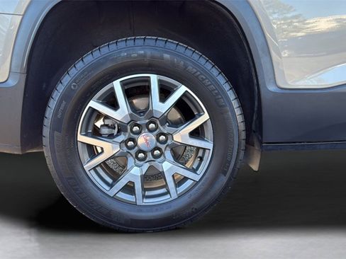 Used 2022 GMC Acadia SLE w/ Driver Convenience Package image 23