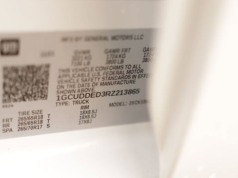 Used 2024 Chevrolet Silverado 1500 LT w/ Z71 Off-Road Package image 39