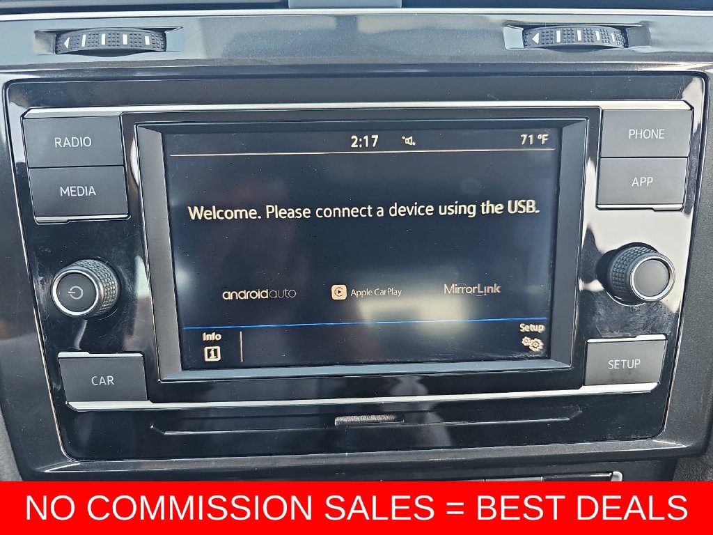 Used 2019 Volkswagen Golf S w/ Driver Assistance Package FWD image 21