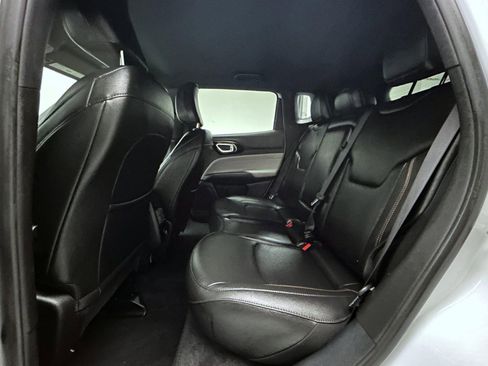 Used 2024 Jeep Compass Limited image 19