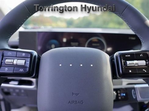 New 2026 Hyundai Ioniq 9 SEL image 18