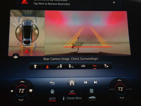 Used 2022 Mercedes-Benz EQS 580 EQS 580 image 29