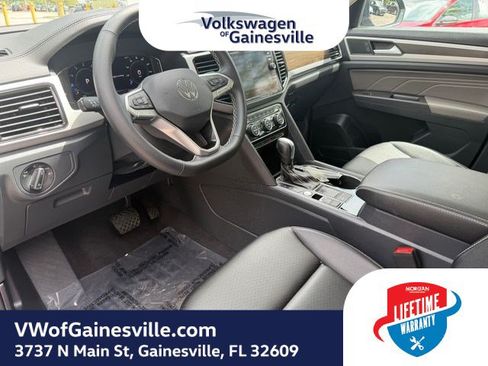 Used 2022 Volkswagen Atlas SE FWD image 21