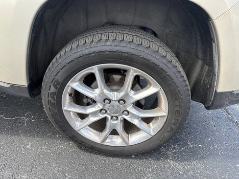 Used 2014 Jeep Grand Cherokee Summit AWD/4WD image 49