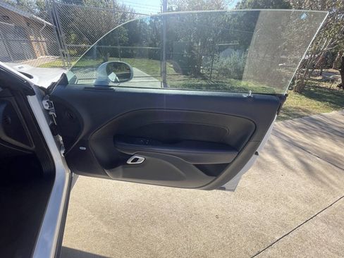 Used 2016 Dodge Challenger R/T Plus image 37