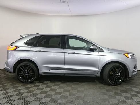 Used 2024 Ford Edge ST w/ Equipment Group 401A AWD/4WD image 13