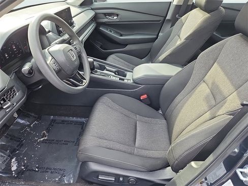 Certified 2024 Honda Accord EX image 28