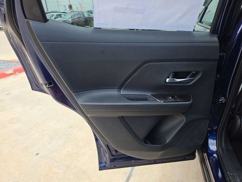 New 2026 Nissan Kicks SV w/ Cold Weather Package FWD image 37