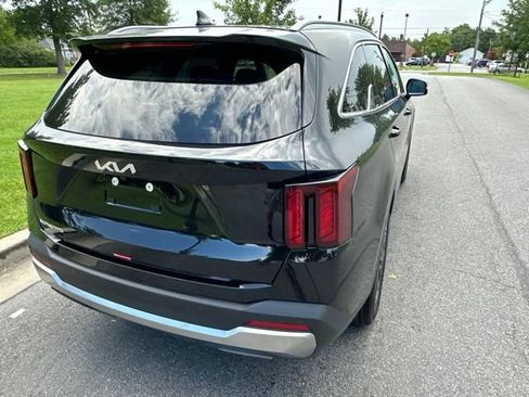 New 2026 Kia Sorento S w/ S Panoramic Sunroof Package FWD image 20