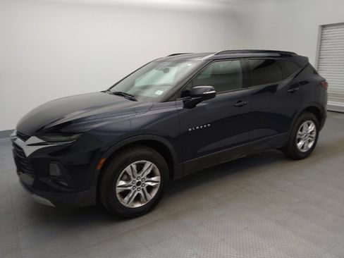 Used 2020 Chevrolet Blazer LT FWD image 2