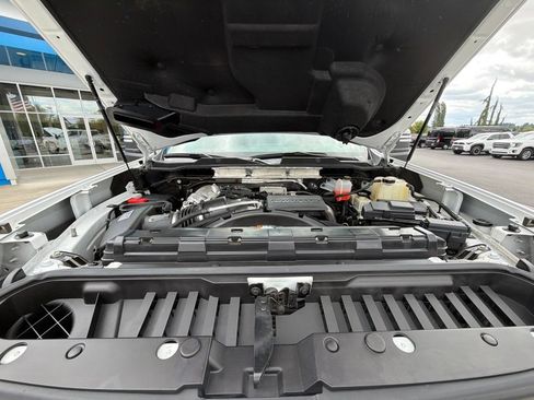 Used 2020 Chevrolet Silverado 2500 LTZ w/ LTZ Plus Package AWD/4WD image 28