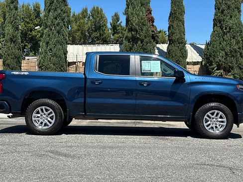 Used 2021 Chevrolet Silverado 1500 RST AWD/4WD image 3
