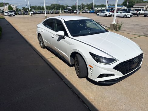 Used 2023 Hyundai Sonata SEL FWD image 4