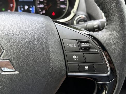 Used 2024 Mitsubishi Eclipse Cross SE image 21