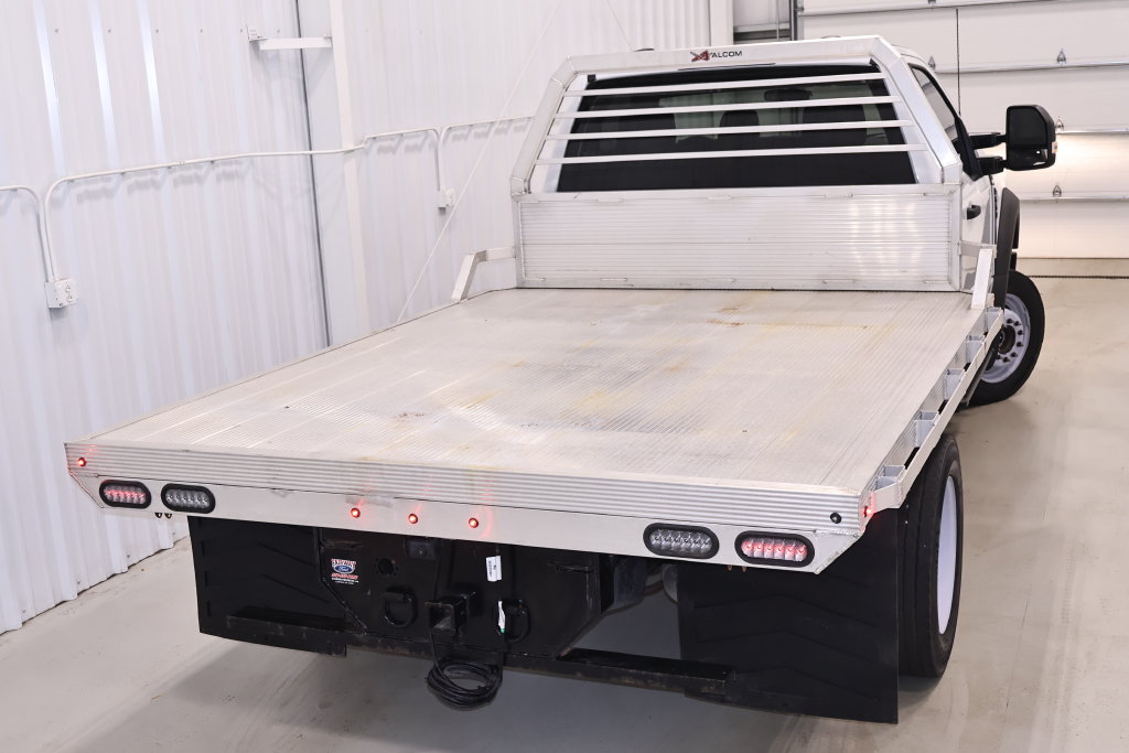 Certified 2024 Ford F550 4x4 Regular Cab Super Duty image 35