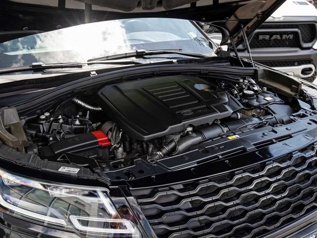 Used 2022 Land Rover Range Rover Velar R-Dynamic S AWD/4WD image 30
