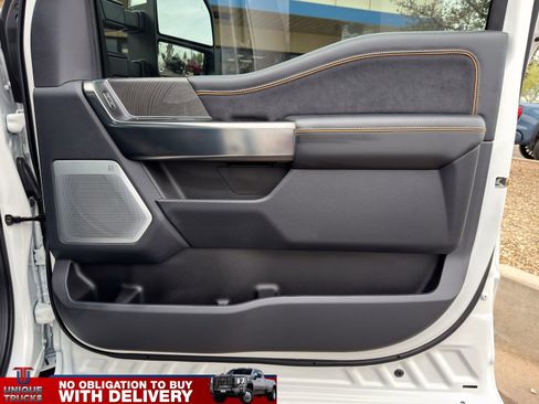 Used 2024 Ford F350 Platinum w/ FX4 Off-Road Package image 30