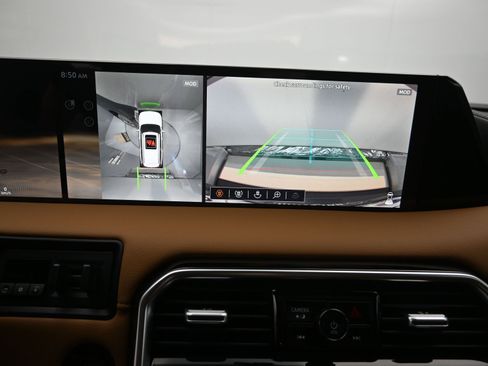 New 2025 Nissan Armada Platinum Reserve image 15