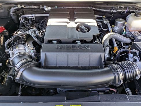 Used 2025 Nissan Frontier SV w/ SV Convenience Package image 22