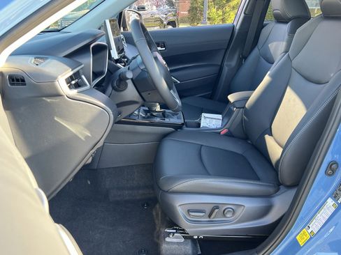 New 2026 Toyota Corolla Cross XLE AWD/4WD image 8