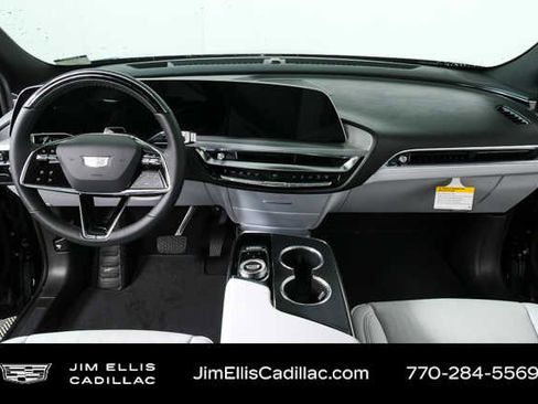 New 2026 Cadillac Lyriq Luxury RWD image 18