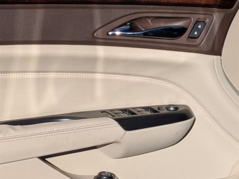 Used 2015 Cadillac SRX Luxury w/ Driver Awareness Package image 13