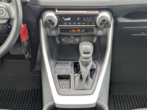 Used 2025 Toyota RAV4 LE FWD image 18