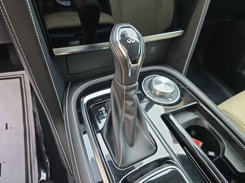 Certified 2024 INFINITI QX80 Premium Select w/ Cargo Package image 23