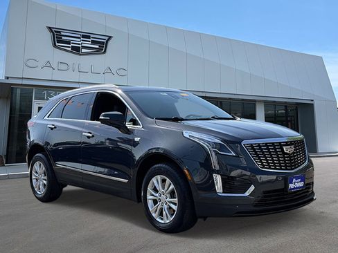 Certified 2022 Cadillac XT5 Luxury AWD/4WD image 2
