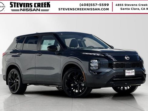 New 2026 Nissan Rogue SL image 1